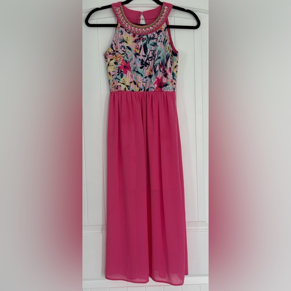 Amy Byer Pink Fabric with Gold Zipper